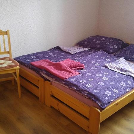 Penzion Apartmany Becov Bečov nad Teplou Dış mekan fotoğraf